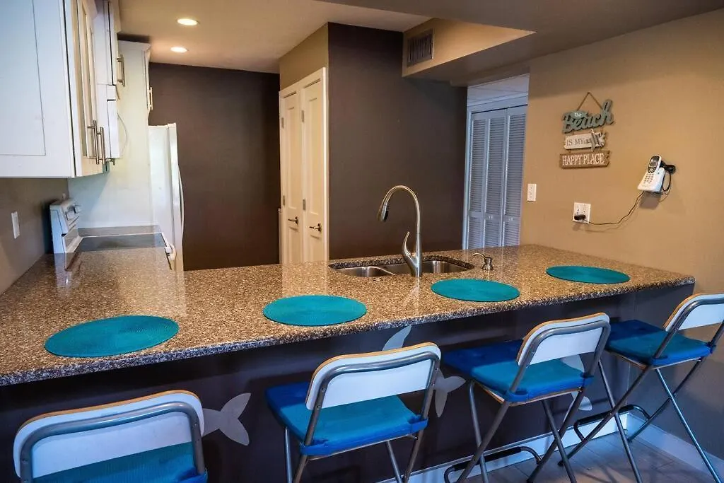 Vila Quiet-Relaxing-Modern-Sleeps 8 Walk To The Beach! Panama City Beach USA