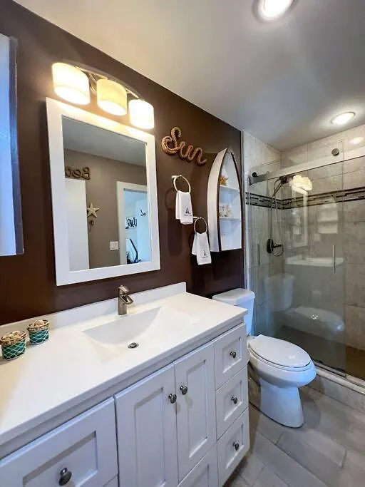 Villa Quiet-Relaxing-Modern-Sleeps 8 Walk To The Beach! Panama City Beach United States